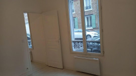 
                                                                                        Location
                                                                                         F2 de 38 m2. Très bon état Centre-ville