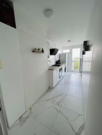 
                                                                                        Location
                                                                                         F2 de 45m2 meublé avec balcon et cave