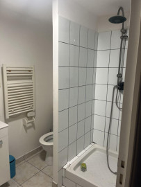 
                                                                                        Location
                                                                                         F2 en mezzanine