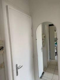 
                                                                                        Location
                                                                                         F2 entièrement meublé secteur Coty