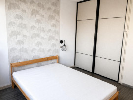 
                                                                                        Location
                                                                                         F2 hauts de Chatou