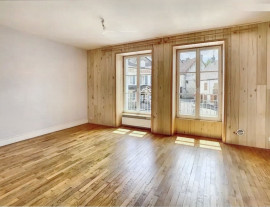 
                                                                                        Location
                                                                                         F2 lumineux et cosy