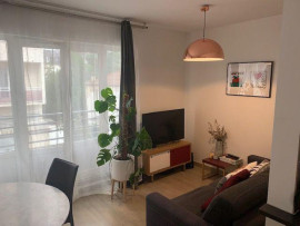 
                                                                                        Location
                                                                                         F2 métro Ecole Vétérinaire