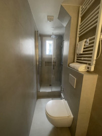 
                                                                                        Location
                                                                                         F2 meuble