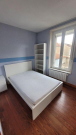 
                                                                                        Location
                                                                                         F2 meublé quartier CERNAY
