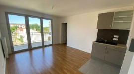 
                                                                                        Location
                                                                                         F2 Neuf 43,23m²
