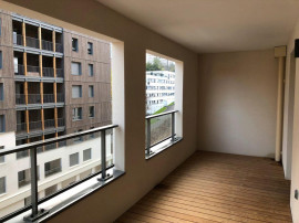 
                                                                                        Location
                                                                                         F2 Rosny-sous-Bois au pied du métro