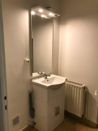 
                                                                                        Location
                                                                                         F2 Rue des Alliés