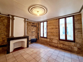 
                                                                                        Location
                                                                                         F2 Saint Cyr 45m²