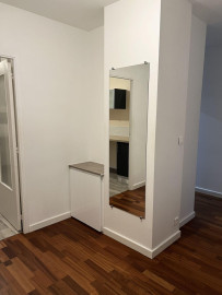 
                                                                                        Location
                                                                                         F2 totalement rénové de 54m2