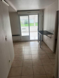 
                                                                                        Location
                                                                                         F2 Villeparisis 63m2