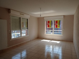 
                                                                                        Location
                                                                                         F3 impeccable VALENCIENNES