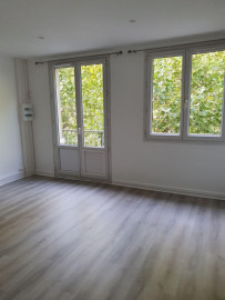 
                                                                                        Location
                                                                                         F3 QUAI ROUEN GAUCHE REFAIT