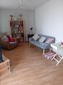 
                                                                                        Location
                                                                                         F3Bis Meublé - 850 € CC