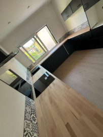 
                                                                                        Location
                                                                                         F4 90 m2 neuf / terrasse/ garage double / cave