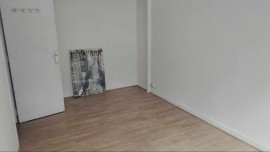 
                                                                                        Location
                                                                                         F4 Bis 65 m² avec Cuisine et WC séparés 1er étage