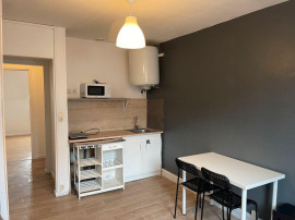 
                                                                                        Location
                                                                                         Fac De Droit Lille et Lycée Baggio