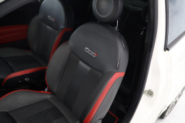
                                                                                        Voiture
                                                                                         Fiat 500 1.2 S Euro 6 (s/s) 3dr