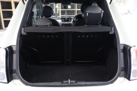 
                                                                                        Voiture
                                                                                         Fiat 500 1.2 S Euro 6 (s/s) 3dr