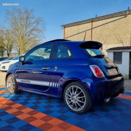 Voiture
Fiat 500 ABARTH (312_) 1.4 Turbo (137Cv)