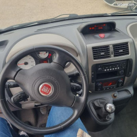 Voiture
Fiat Scudo 2.0 JTD - 16V TURBO MULTIJET
