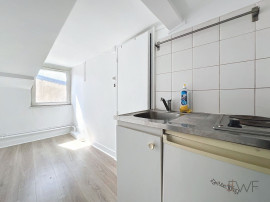 
                                                                                        Vente
                                                                                         FLACHAT - Studio 17m² parfait état