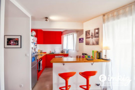 
                                                                                        Vente
                                                                                         Fondaudège - 2 chambres - bureau et cave