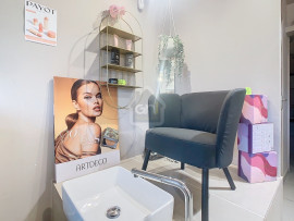 
                                                                                        Vente
                                                                                         FONDS DE COMMERCE SALON ESTHETIQUE