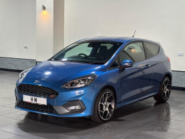 
                                                                                        Voiture
                                                                                         Ford Fiesta 1.5T EcoBoost ST-2 Hatchback 3dr Petrol Manual Euro 6 (s/s) (200 ps)