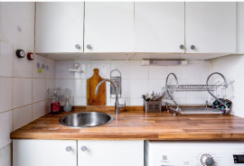 Location
Furnished and equipped Studio Cachan (loyer tout inclus)