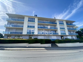 Location
GARAGE RESIDENCE LE PARC