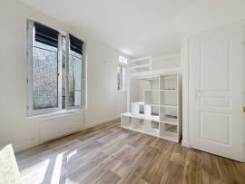 
                                                                                        Location
                                                                                         Gare de BOIS-COLOMBES, studio de 29,62 m²