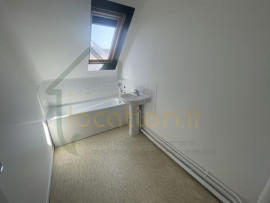 
                                                                                        Location
                                                                                         GAUCHY – Spacieux F2  en duplex de 66,37 m² – 6 Rue Marcel Paul