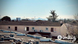 
                                                                                        Vente
                                                                                         Gd T2 lumineux avec terrasse, garage et parking