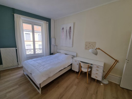 
                                                                                        Colocation
                                                                                         Gde chambre 20m² avec SdB privée - 500m du métro