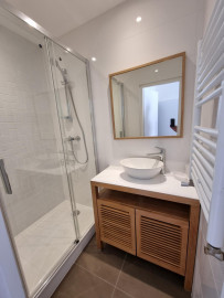 
                                                                                        Colocation
                                                                                         Gde chambre 20m² avec SdB privée - 500m du métro