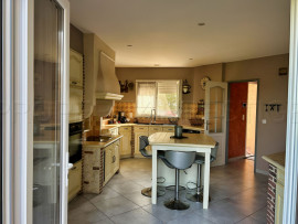 
                                                                                        Vente
                                                                                         GERS PROPRIETE DE CHARME AVEC PISCINE SUR 8 800 M²