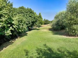 
                                                                                        Vente
                                                                                         GERS PROPRIETE DE CHARME AVEC PISCINE SUR 8 800 M²