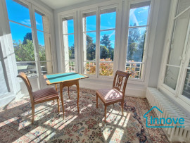 
                                                                                        Vente
                                                                                         Glatigny : Très beau duplex de 168 m² avec 5 chambres, terrass