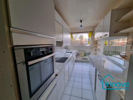 
                                                                                        Vente
                                                                                         Grand 2/3 pièces avec loggia au calme