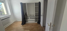 
                                                                                        Location
                                                                                         GRAND 3 PIECES