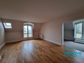Location
Grand 3 pièces aux 'Hespérides' en plein centre de Versailles