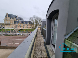 Location
Grand 3 pièces aux 'Hespérides' en plein centre de Versailles