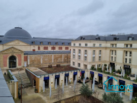 Location
Grand 3 pièces aux 'Hespérides' en plein centre de Versailles