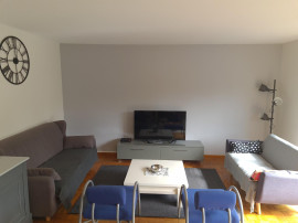 
                                                                                        Location
                                                                                         Grand appartement  meublé ,3 chambres, bien situé.