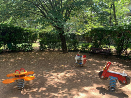 
                                                                                        Location
                                                                                         GRAND APPARTEMENT T2 BIS MONTPLAISIR LYON 69008