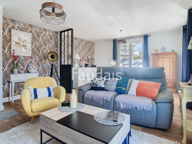 Vente
GRAND APPARTEMENT T3 RENOVE