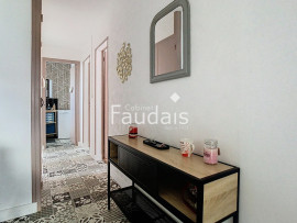 Vente
GRAND APPARTEMENT T3 RENOVE