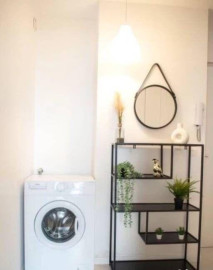 
                                                                                        Location
                                                                                         Grand F1 35m² meublé Évry refait à neuf