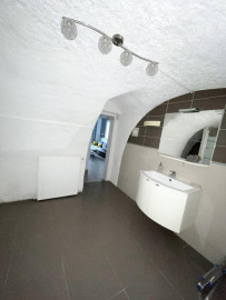 
                                                                                        Location
                                                                                         Grand F2 meublé